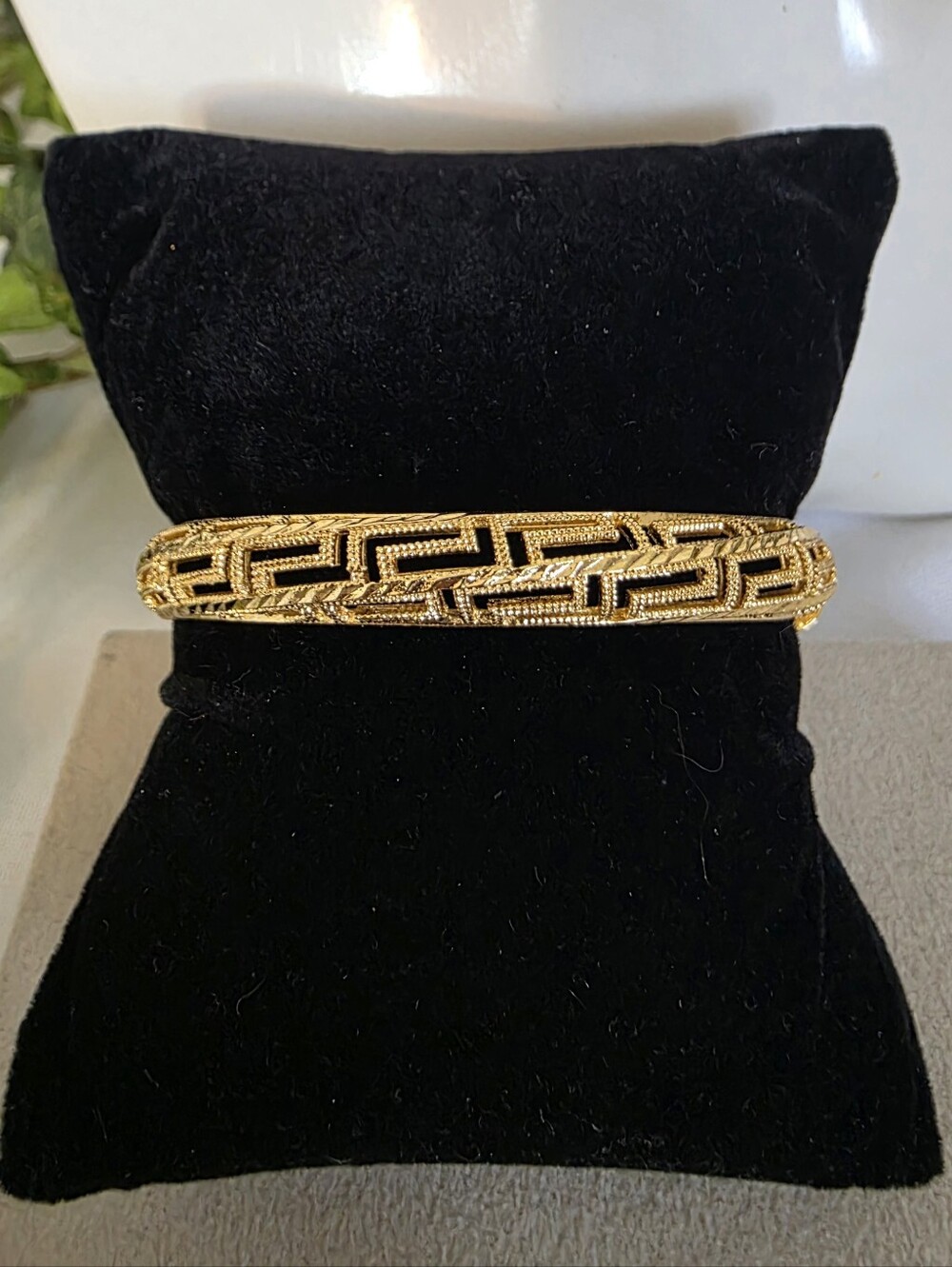 Gold Filled Greek Key Hinged Bangle Bracelet Textured Diamond Cut Meander